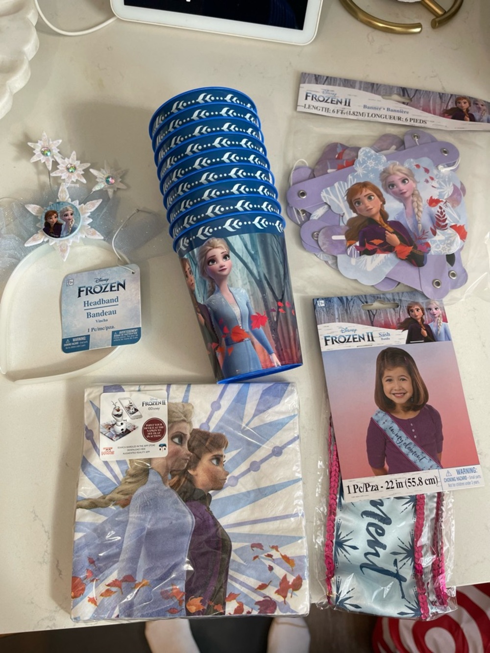 Disney Frozen II Party Decorations, Accessories & Costume